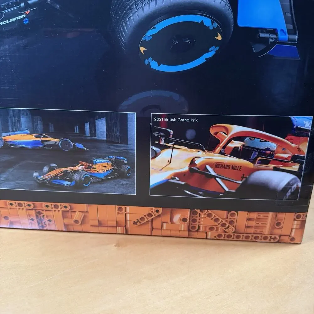 LEGO Technic McLaren Formula 1 Race Car 42141 1432pcs Age 18+ 2022